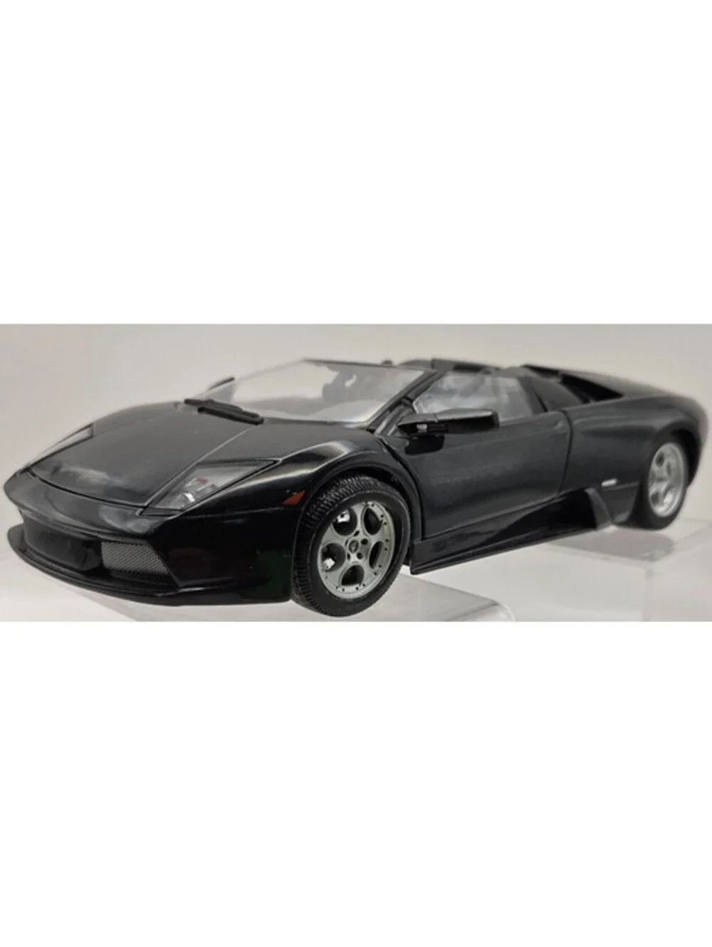Maisto Lamborghini Murcielago Roadster 1:18 Diecast Model Car Black
